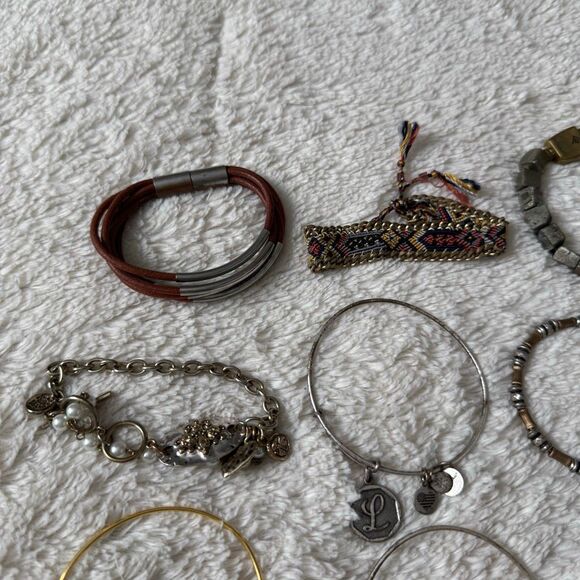 Women’s Boho Bracelet Jewelry Lot Bundle - Picture 2 of 6